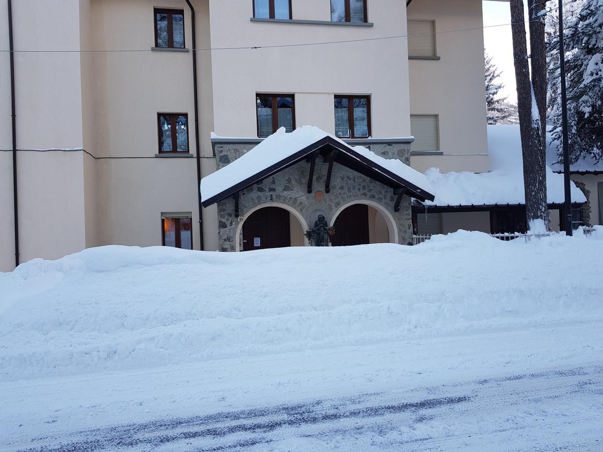 Casa San Francesco Hotel Bardonecchia Eksteriør billede