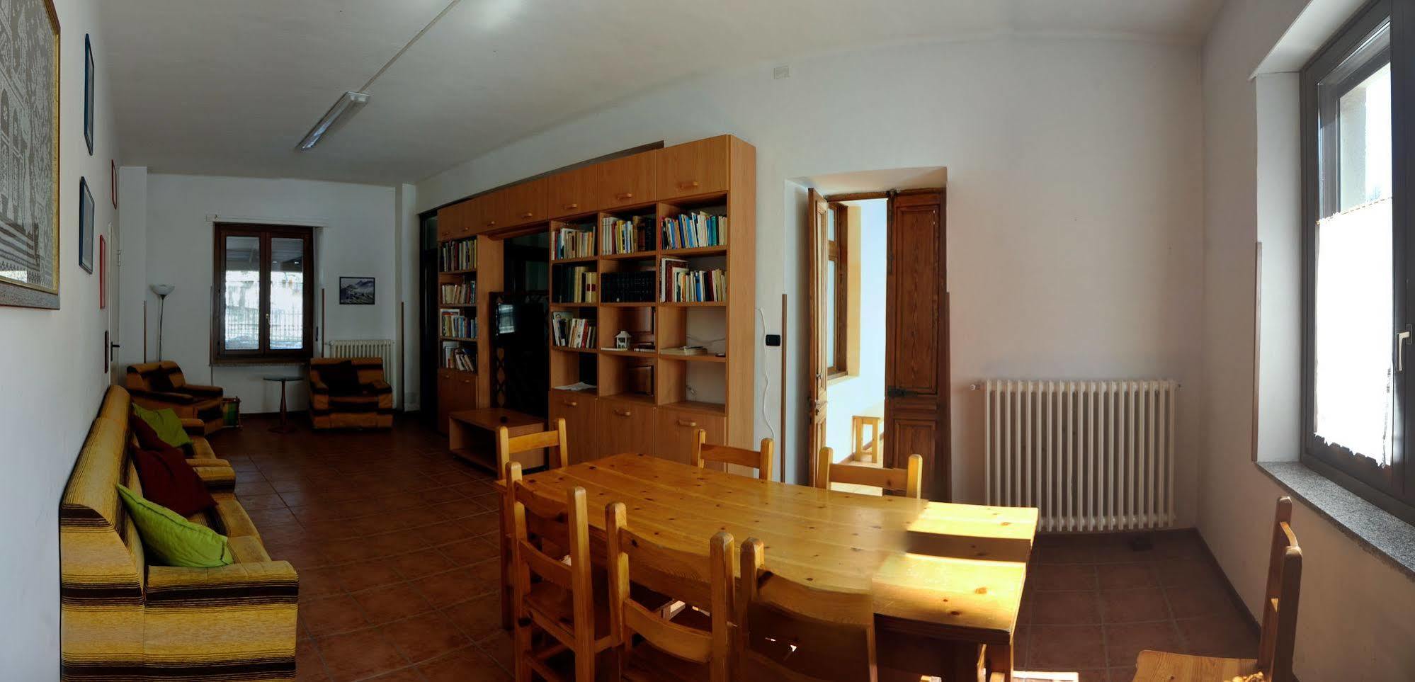 Casa San Francesco Hotel Bardonecchia Eksteriør billede