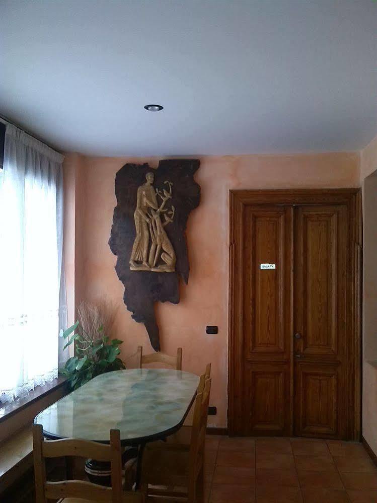 Casa San Francesco Hotel Bardonecchia Eksteriør billede